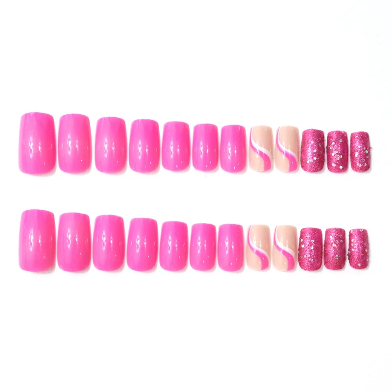 Trendige Acryl-Nail Design Karnz