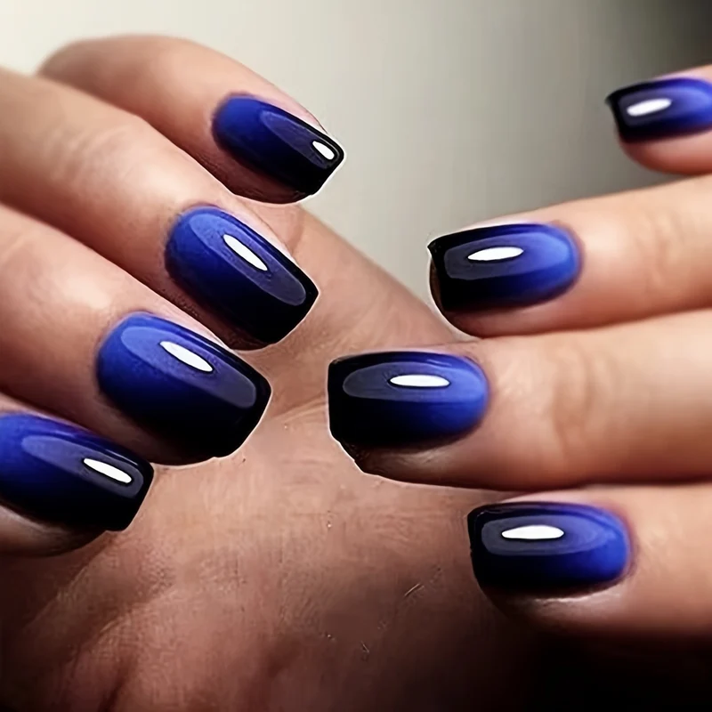 Stylische Ombre-Acryl-Nagelkunst Karnz