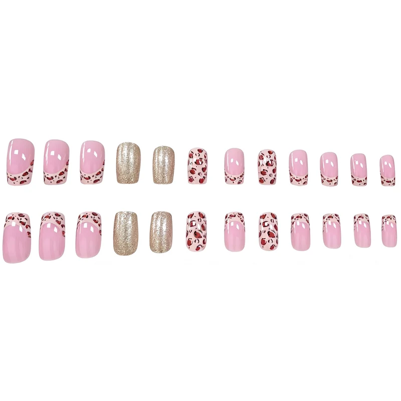 Stylische Nagelkunst Karnz