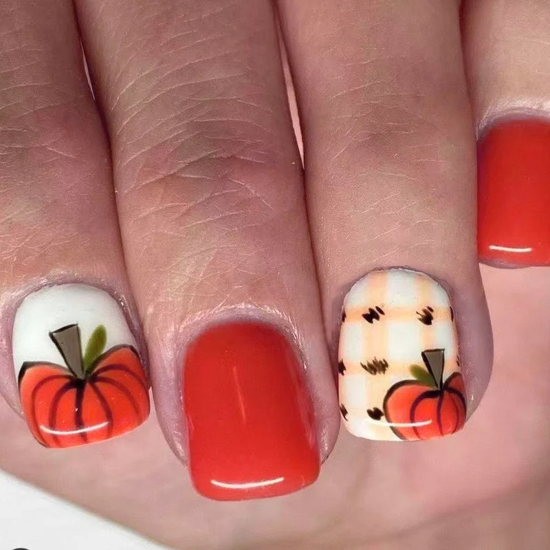 Saisonales Themen-Nagelkunst Karnz