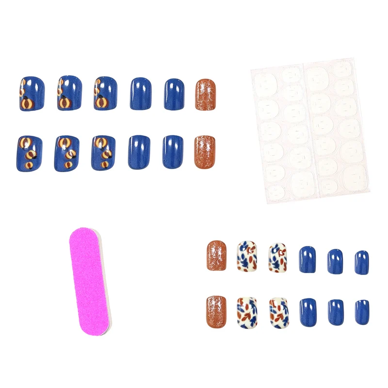 Saisonales Blattdesign Nagelkunst Karnz
