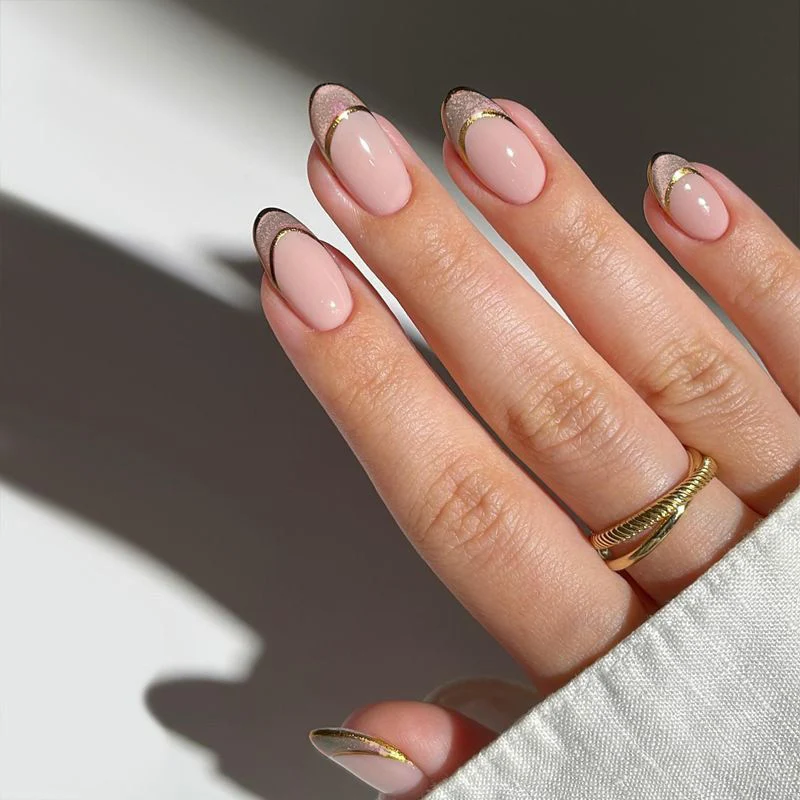Stylische matte Nagelkunst Verbesserungen Karnz