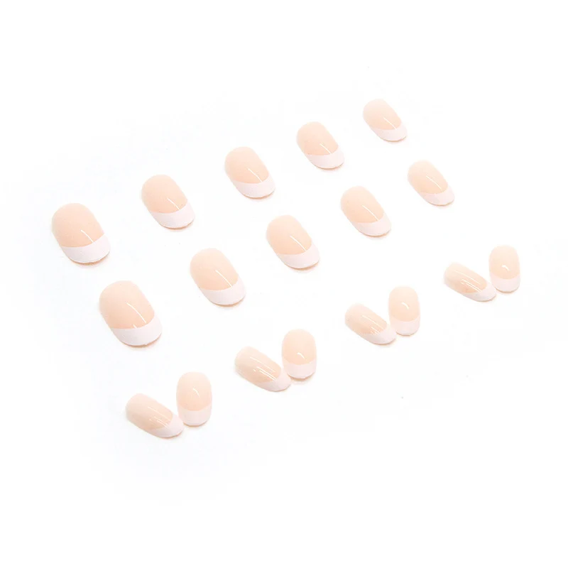 Stylische French Tip Acryl Nagelverlängerungen Karnz