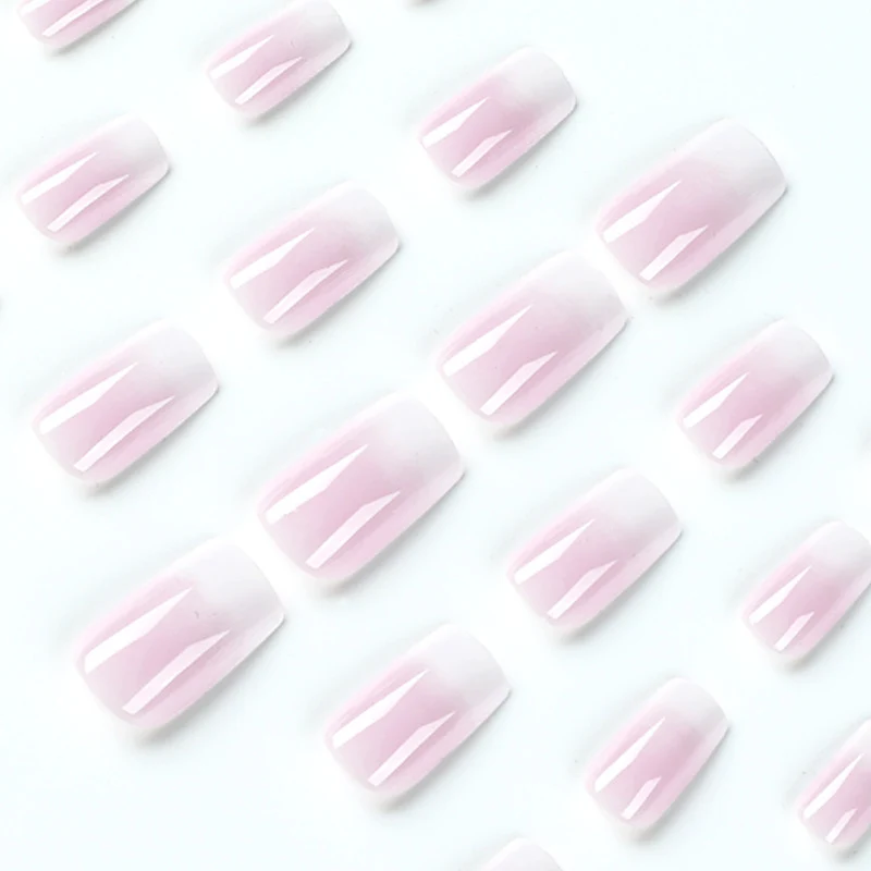 Premium Ombre Acryl-Nagelerweiterungen Karnz