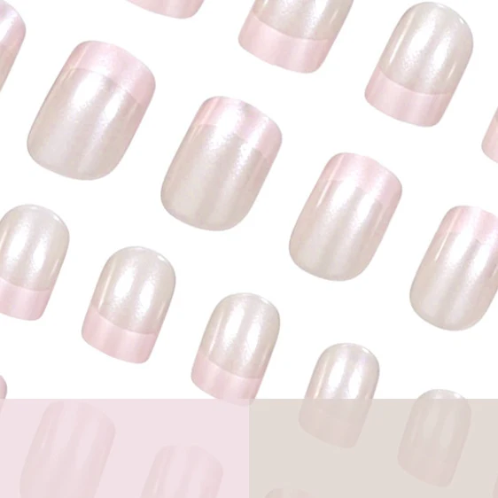 Premium Französische Spitzen-Nagelerweiterungen Karnz