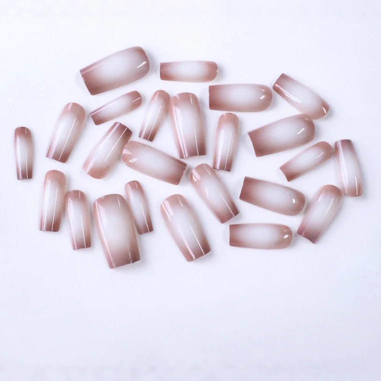 Ombre Acryl Nagelverlängerungen Karnz