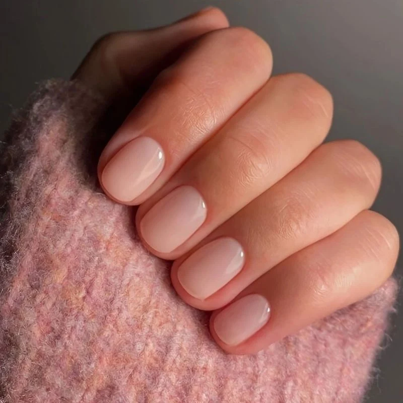 Natürlicher Finish-Nagellack Karnz