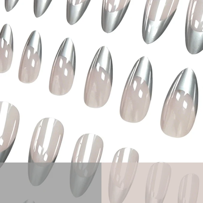 Metallic French Tip Nagelverstärkungen Karnz