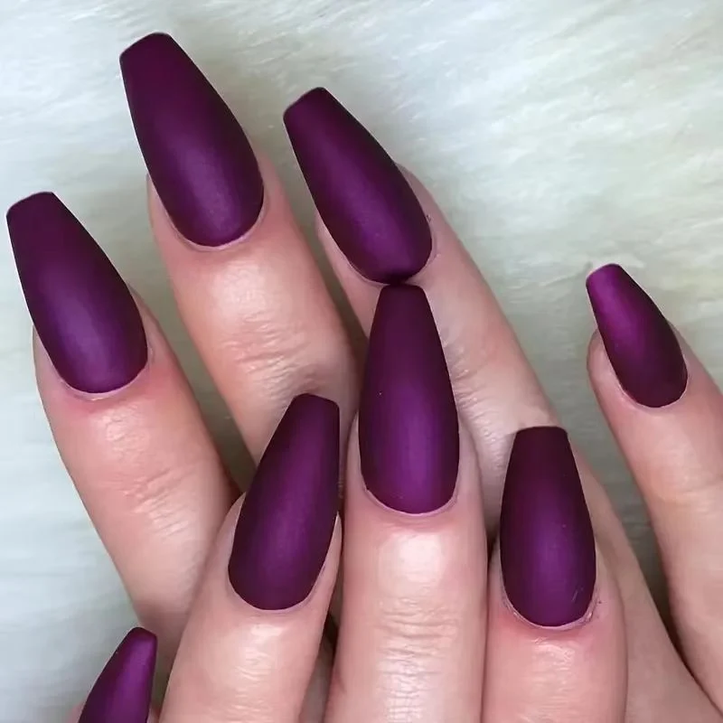 Matte Mandelartige Nagelverlängerungen Karnz