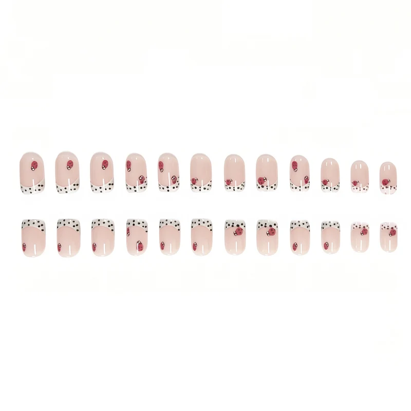 Marienkäfer-Themen Nagelkunst Verbesserungen Karnz