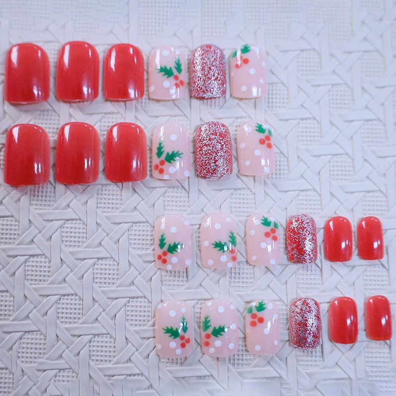 Urlaubs-Themen Nagelkunst Karnz