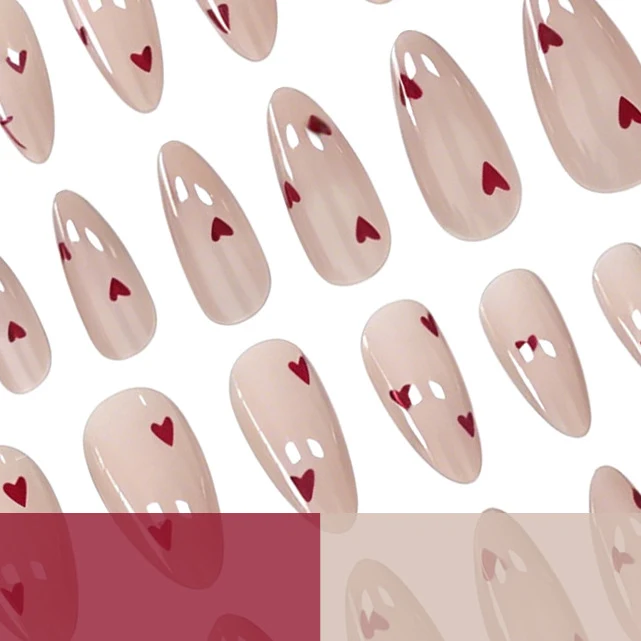 Herz-Design Acryl-Nagelverlängerungen Karnz