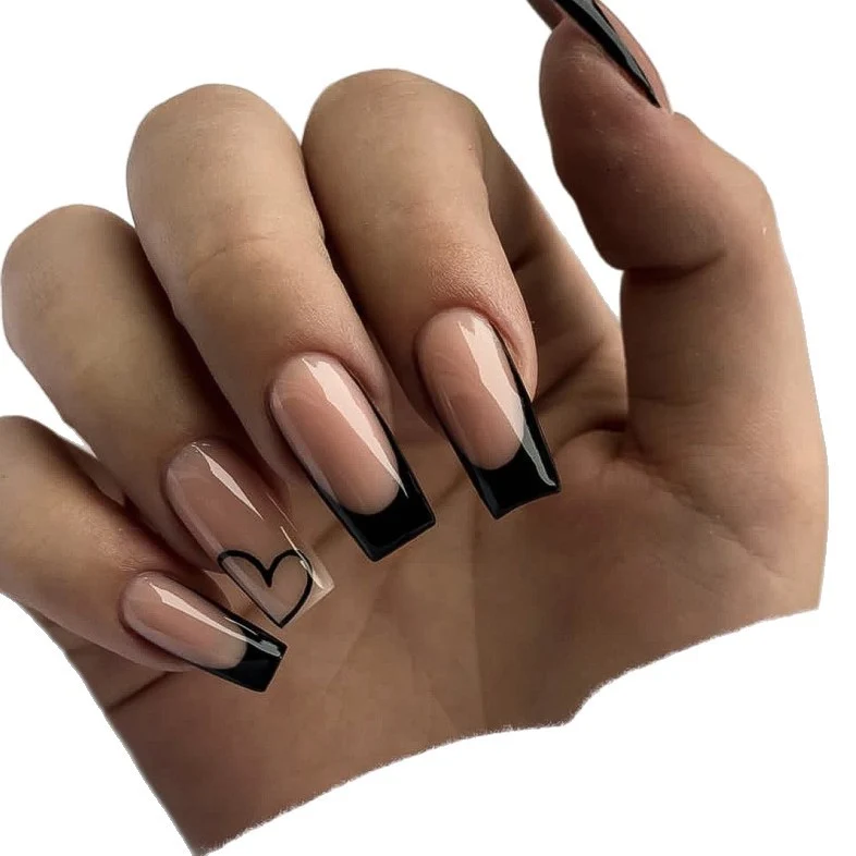 Herz-Design Acryl-Nagelkunst Set Karnz