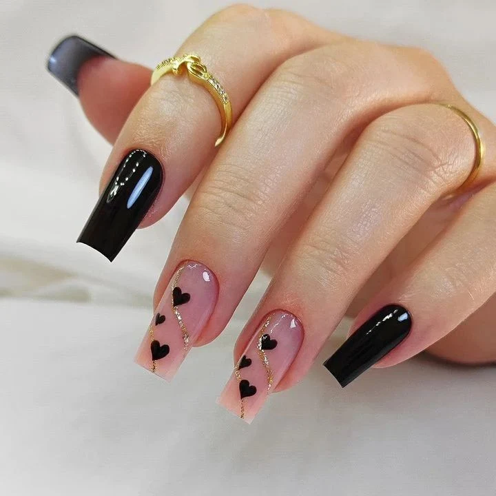 Herz-Design Acryl-Nagelkunst Set Karnz