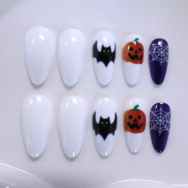 Halloween-Themen-Nagelkunst-Ergänzungen Karnz