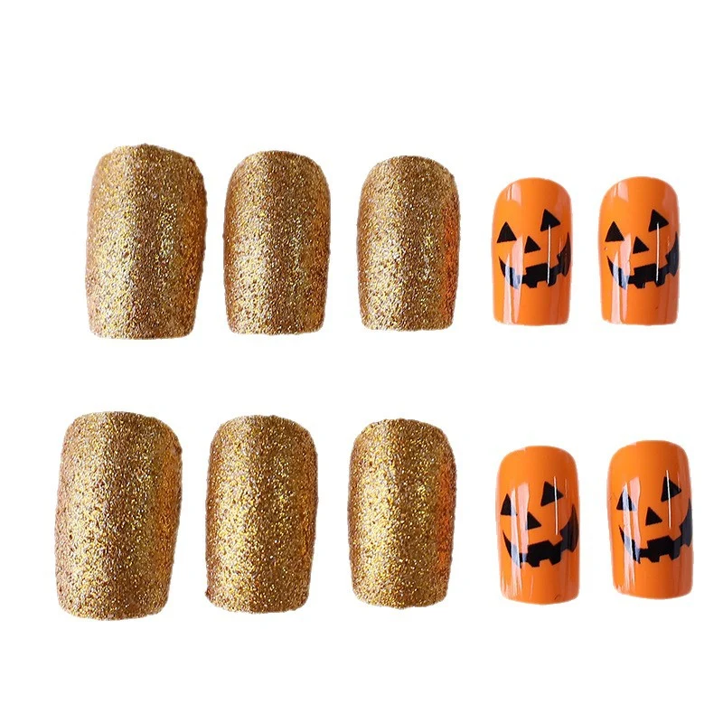 Halloween-Themen Nagelkunst Karnz