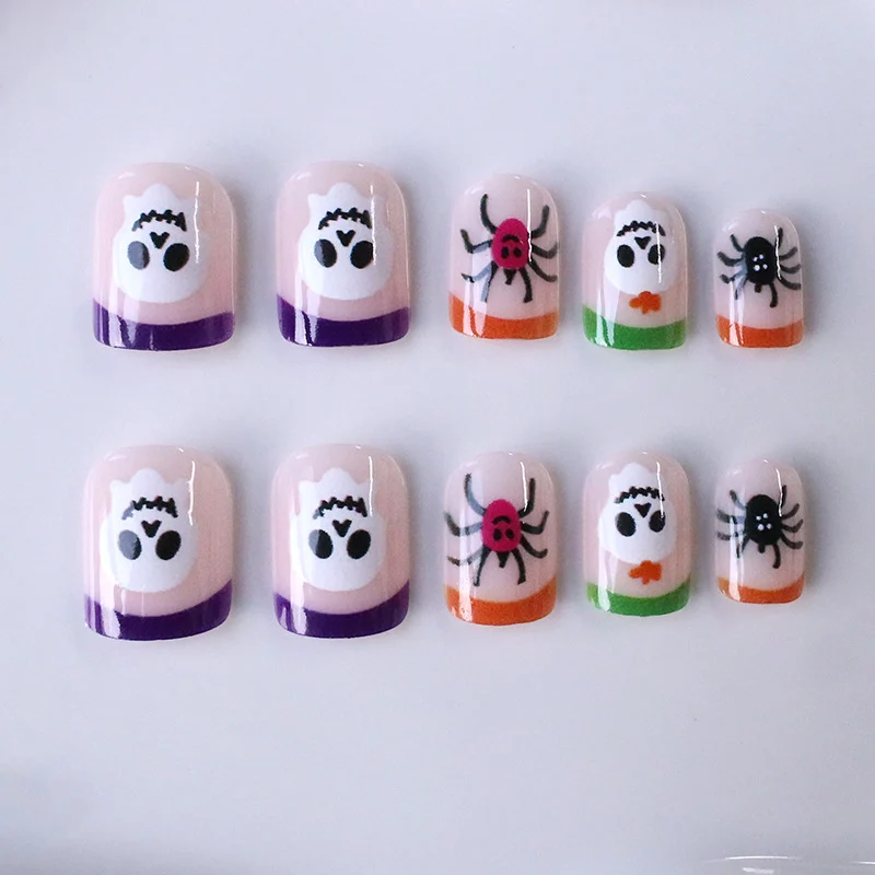 Halloween-Themen Nagelkunst Karnz