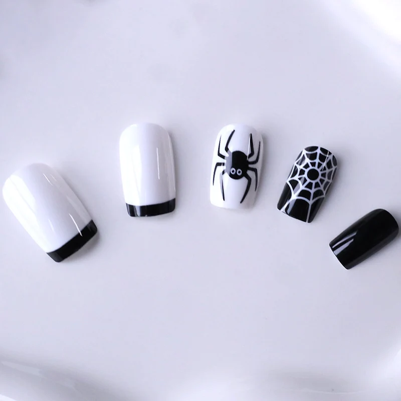 Halloween-inspiriertes Themen-Nagelkunst-Set Karnz
