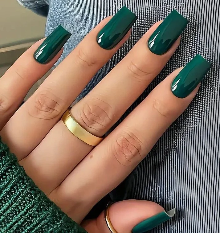 Glänzende quadratische Spitzen-Nagelkunst Karnz