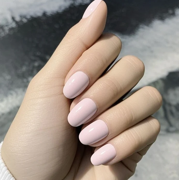 Glänzende ovalförmige Nagelverlängerungen Karnz