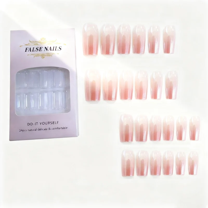 Glänzende Ombre-Nagelverzierungen Karnz