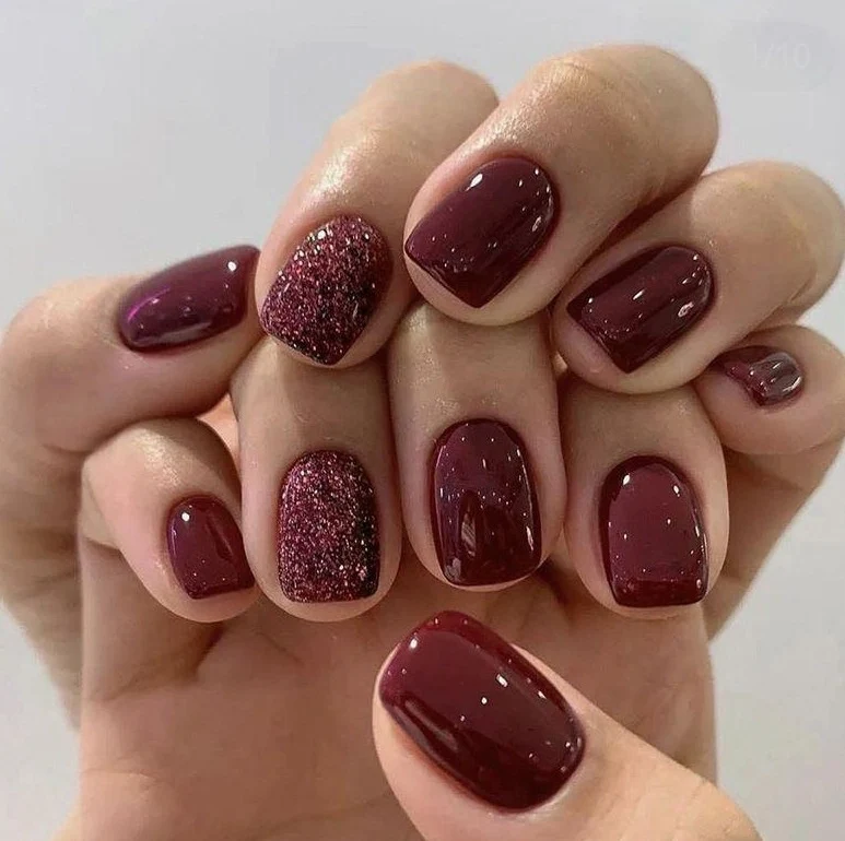 Glänzender Nagellack Karnz