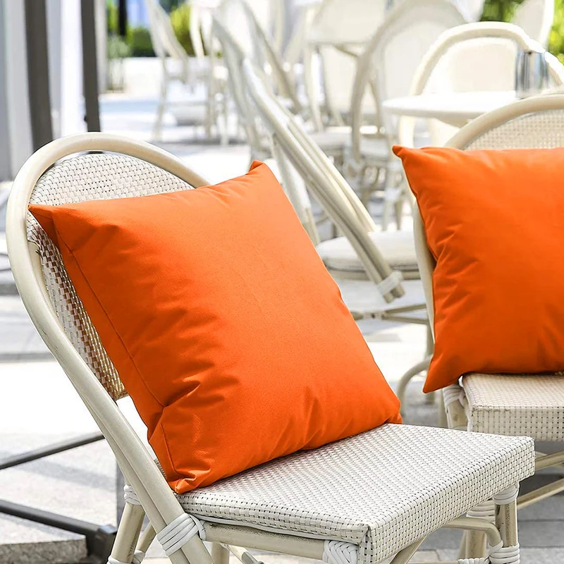Quadratisches wasserabweisendes Outdoor-Patio-Wurfkissen mit verdecktem Reißverschluss