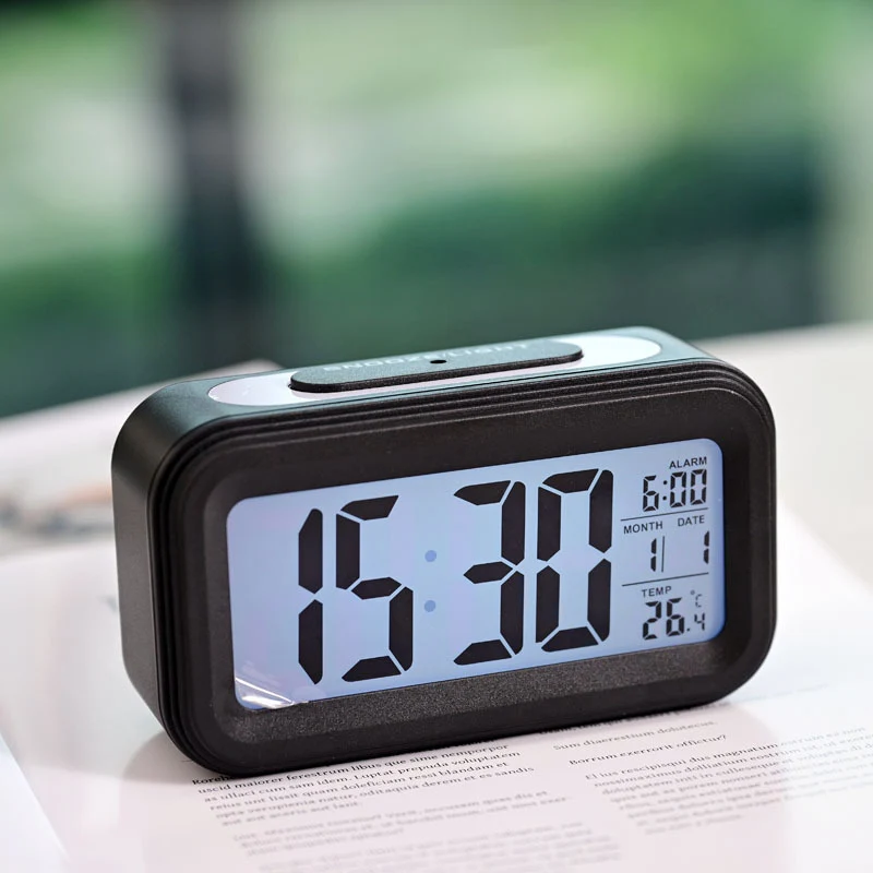 Digitale Wecker-Leuchte mit LED-Display