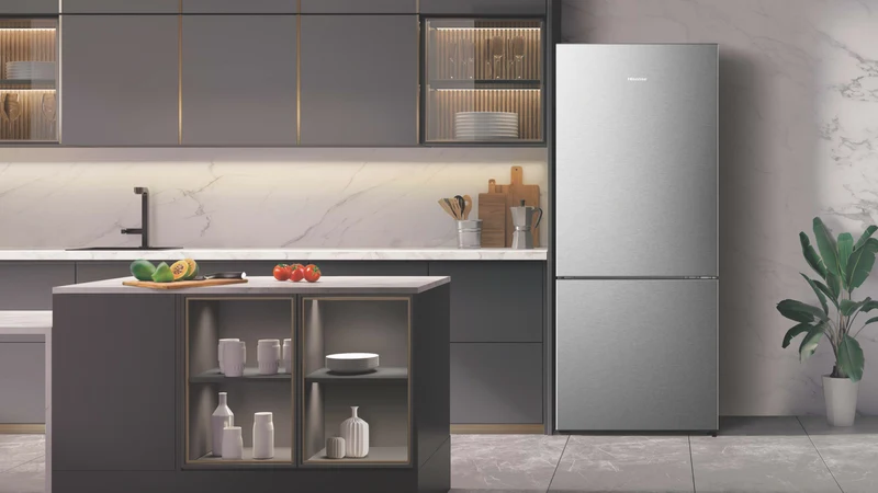 Hisense 417L Bottom Mount Refrigerator