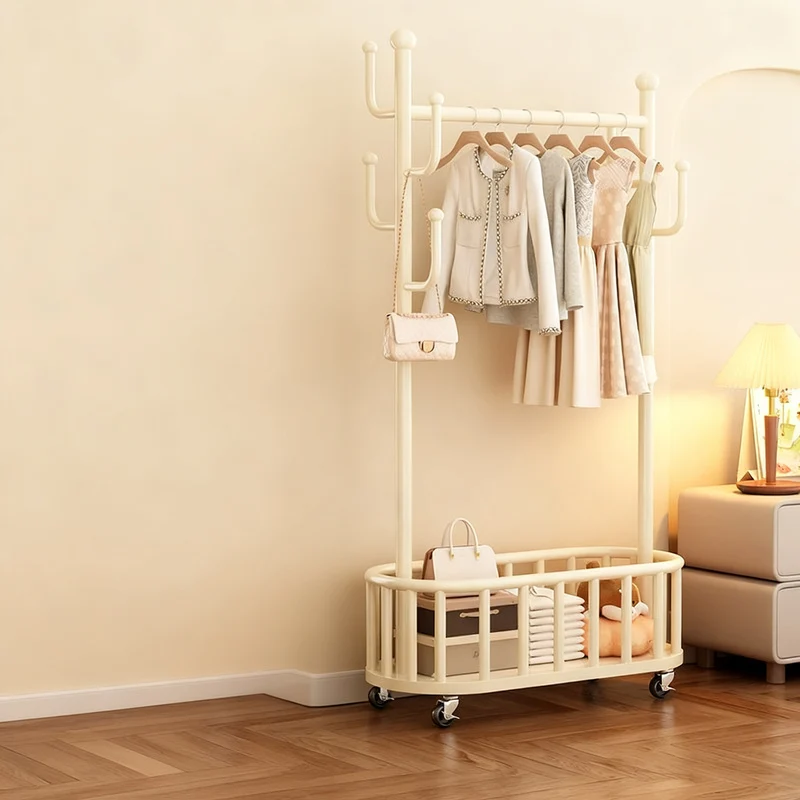 Bewegliche Garderobe aus Kohlenstoffstahl, Nordisch