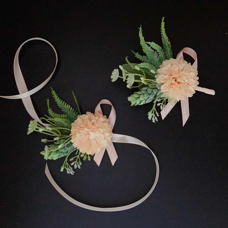 Faux Floral Korsage mit Band