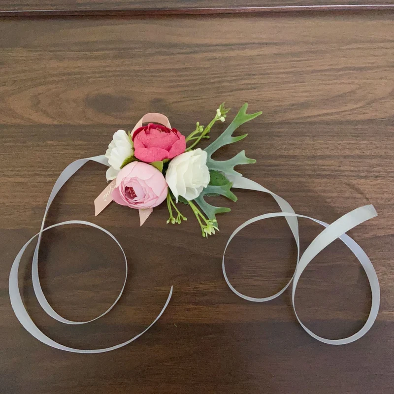 Elegante florale Haarschleife