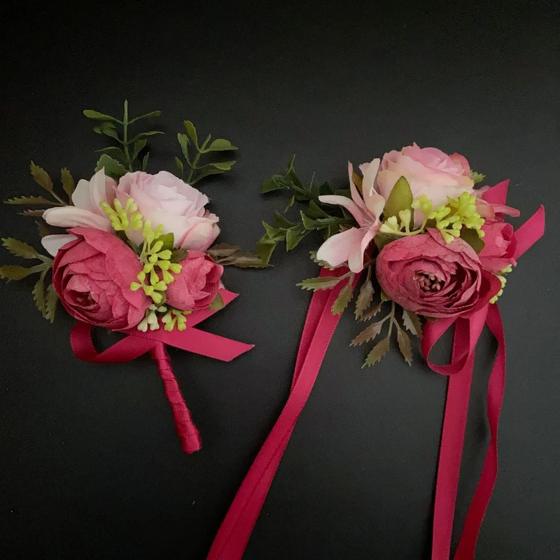 Klassische Blumen Corsage