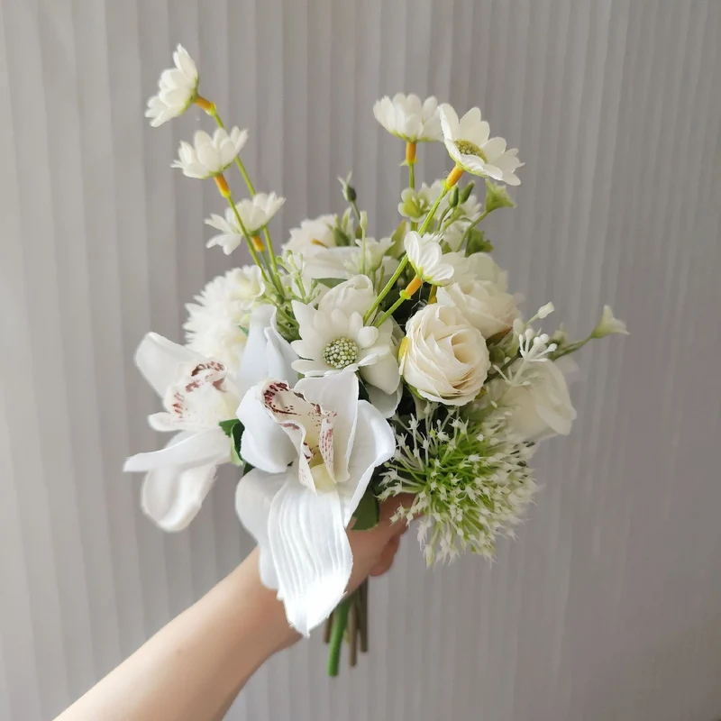 Elegante Blumenbrautstrauß