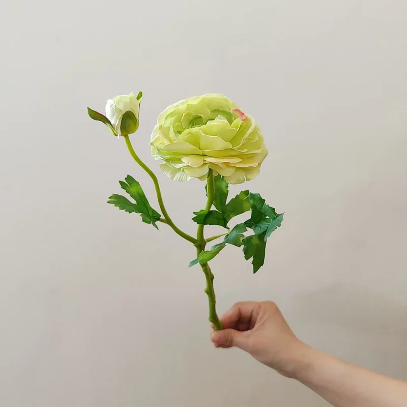 Premium Realistische Gartenrose Stiel