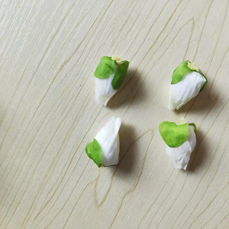 Realistische Seidenblumenverzierungen