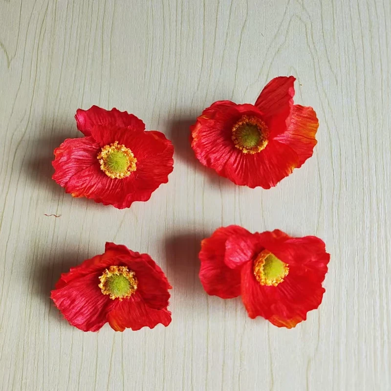 Realistische Seidenblumenverzierungen