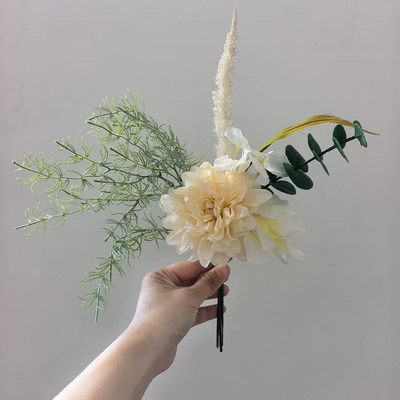Lebensechter Sukkulent Blumenstrauß