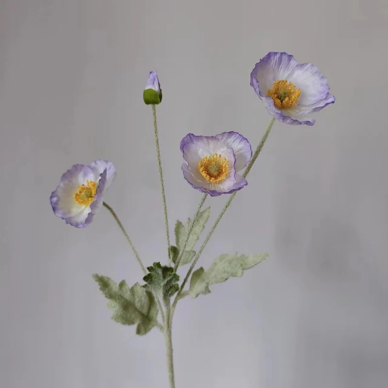 Lebensechte Mohnblumenstiel