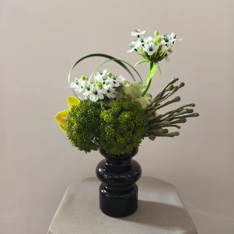 Elegante Blütenanordnung