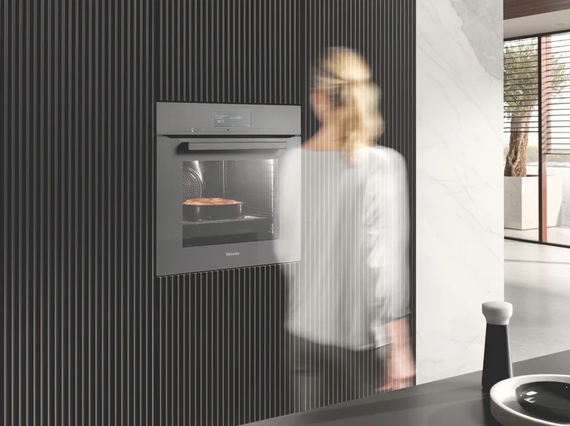 Miele 60cm Handleless Pyrolytic Oven with Moisture Plus and FoodView Integrated Camera Graphite Grey