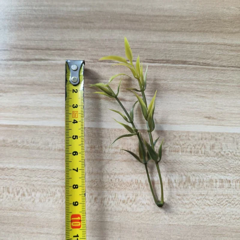 Dekorativer Grüner Farnstiel