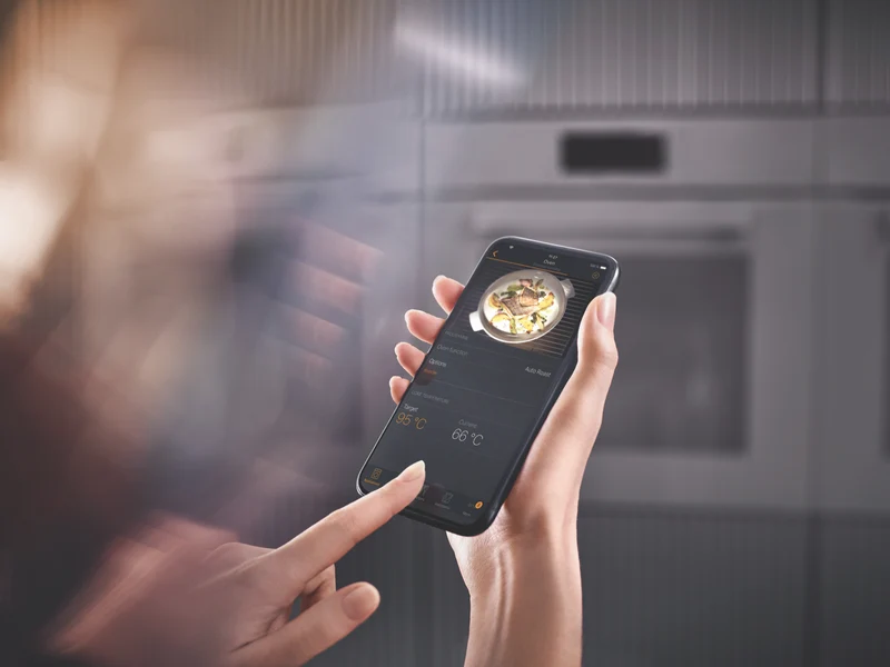 Miele 60cm Pyrolytic Oven with Moisture Plus and FoodView Integrated Camera CleanSteel