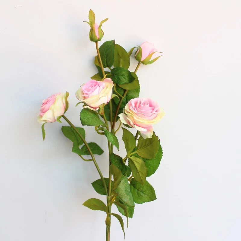 Künstliche Blumen