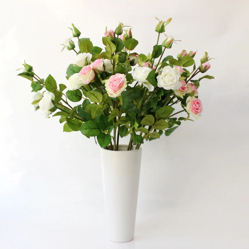 Künstliche Blumen