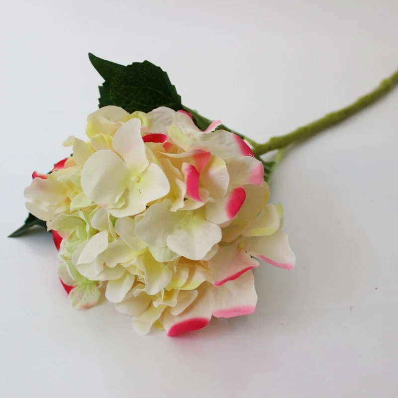 Künstlicher Blumenstrauß
