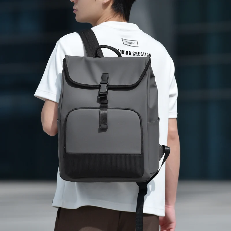 Stilvolle urbane Laptop-Rucksack Karnz