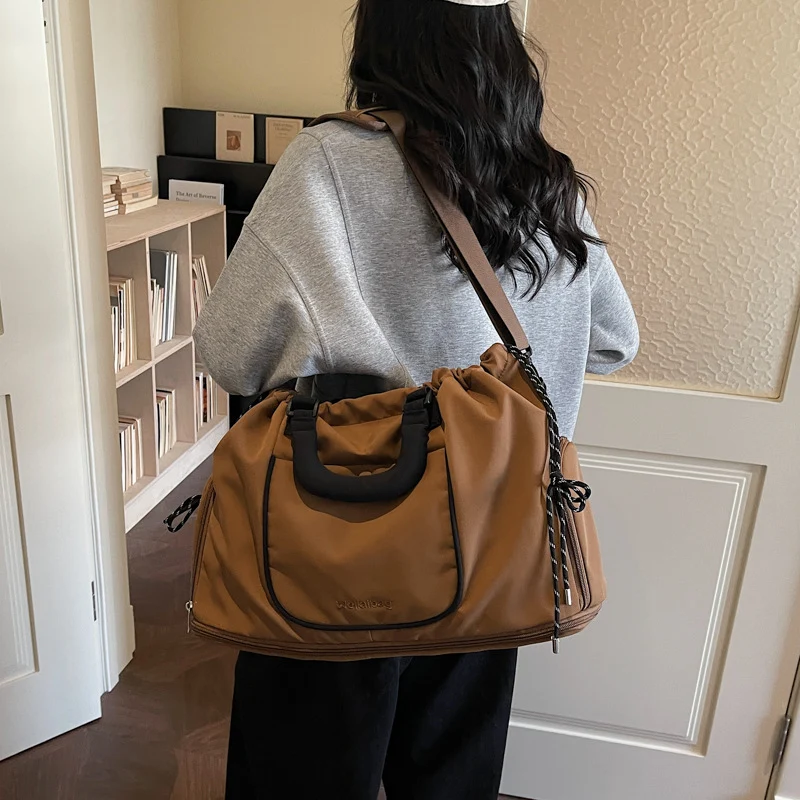 Stylische multifunktionale Reisetasche Karnz 1790004070