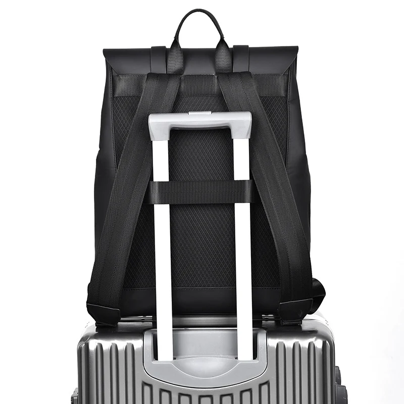 Stylische geometrisch gemusterte Rucksack Karnz