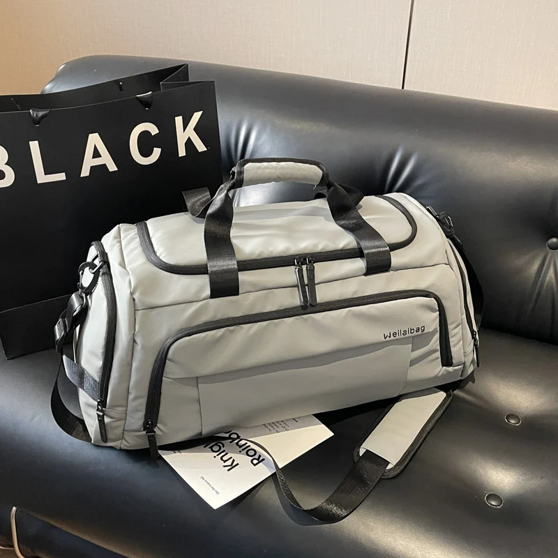 Geräumige Reisetasche Karnz